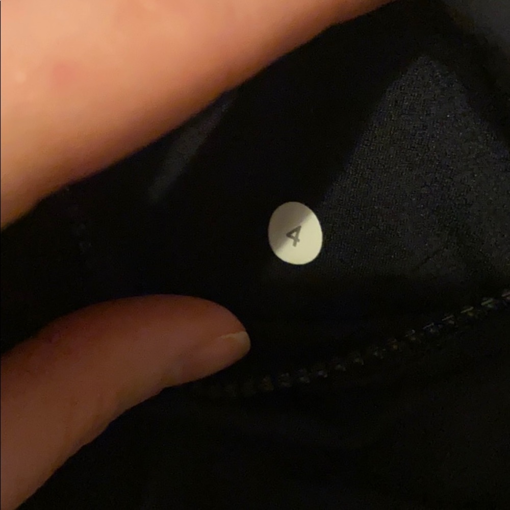 LULULEMON RUNNING LEGGING - Picture 7 of 9
